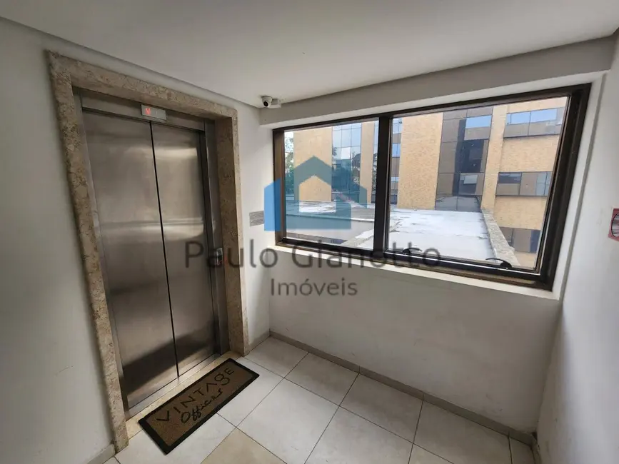 Foto 8 de Sala Comercial à venda e para alugar, 69m2 em Paisagem Renoir, Cotia - SP