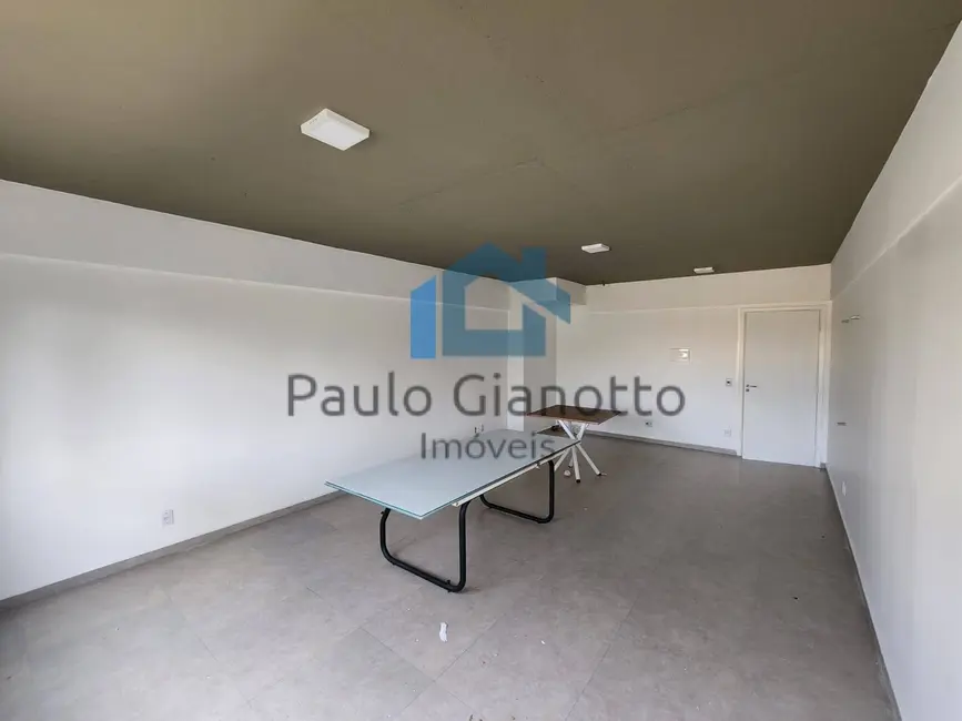 Foto 2 de Sala Comercial para alugar, 34m2 em Paisagem Renoir, Cotia - SP