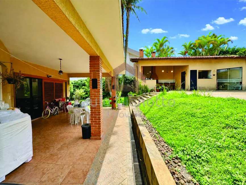 Foto 4 de Casa com 5 quartos à venda, 720m2 em Nova Higienópolis, Jandira - SP