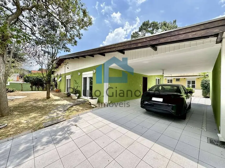 Casa com 8 quartos à venda e para alugar, 445m2 em Granja Viana, Cotia - SP - imagem 8 Foto 8 de Casa com 8 quartos à venda e para alugar, 445m2 em Granja Viana, Cotia - SP