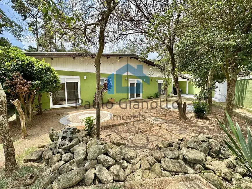 Casa com 8 quartos à venda e para alugar, 445m2 em Granja Viana, Cotia - SP - imagem 4 Foto 4 de Casa com 8 quartos à venda e para alugar, 445m2 em Granja Viana, Cotia - SP