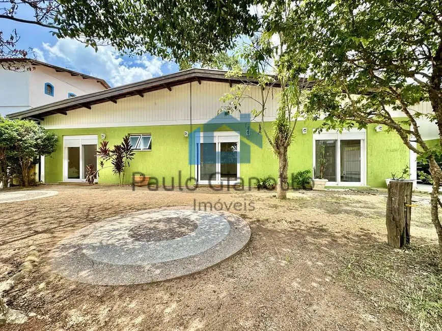 Casa com 8 quartos à venda e para alugar, 445m2 em Granja Viana, Cotia - SP - imagem 6 Foto 6 de Casa com 8 quartos à venda e para alugar, 445m2 em Granja Viana, Cotia - SP