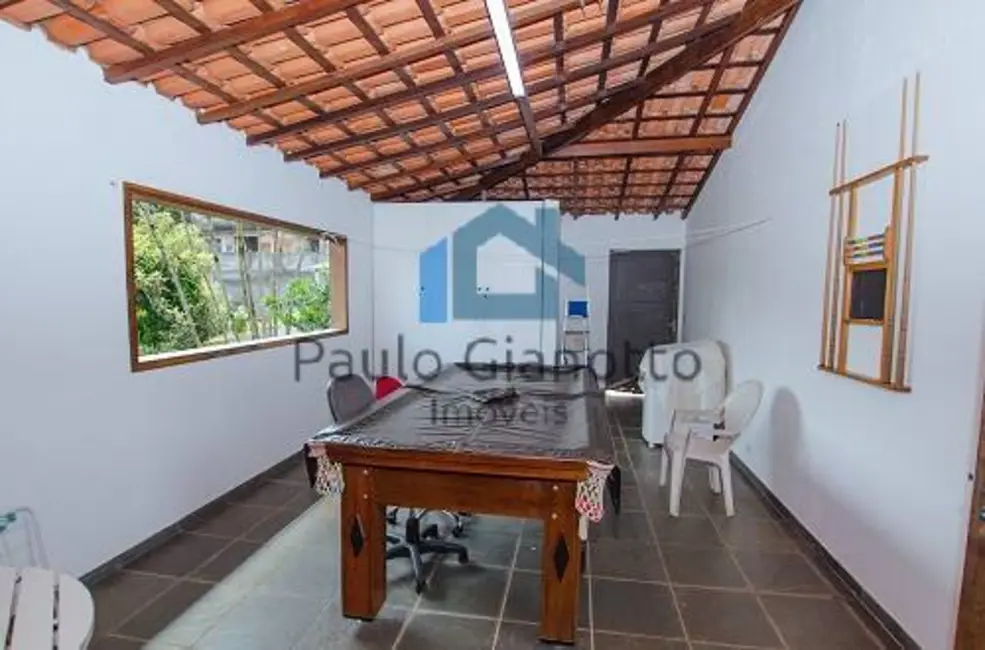 Casa com 4 quartos para alugar, 380m2 em Jardim Nova Coimbra, Cotia - SP - imagem 6 Foto 6 de Casa com 4 quartos para alugar, 380m2 em Jardim Nova Coimbra, Cotia - SP