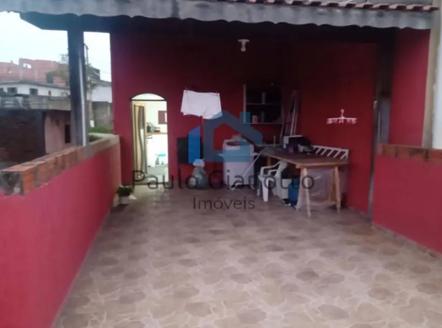 Casa com 3 quartos para alugar, 90m2 em Jardim Sabiá, Cotia - SP - imagem 2 Foto 2 de Casa com 3 quartos para alugar, 90m2 em Jardim Sabiá, Cotia - SP