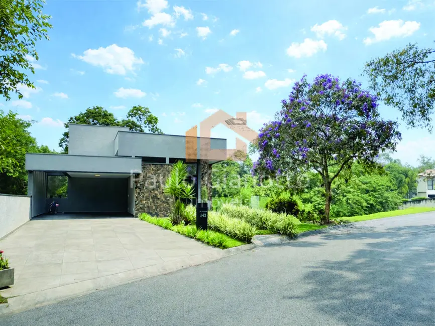 Foto 2 de Casa de Condomínio com 3 quartos à venda, 329m2 em Jardim do Golf I, Jandira - SP