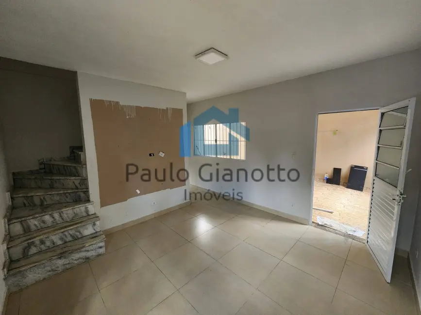 Foto 7 de Casa com 3 quartos para alugar, 150m2 em Jardim Maria Tereza, Cotia - SP