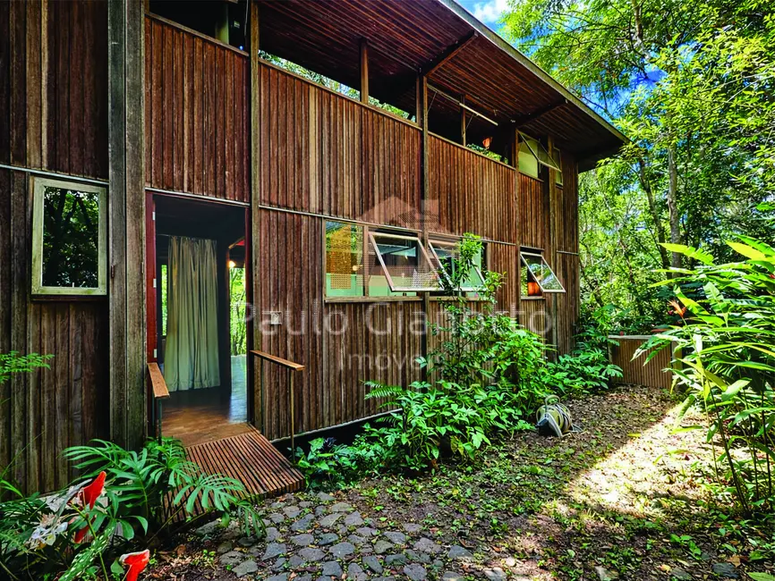 Foto 5 de Casa de Condomínio com 4 quartos à venda e para alugar, 261m2 em Chácara do Refúgio, Carapicuiba - SP