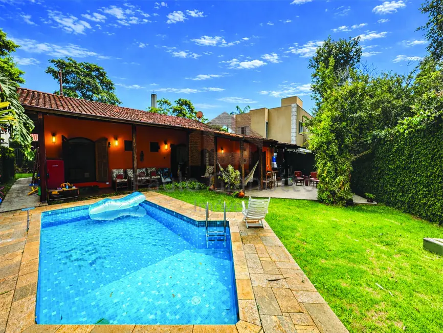 Foto 2 de Casa de Condomínio com 3 quartos à venda, 194m2 em São Paulo II, Cotia - SP