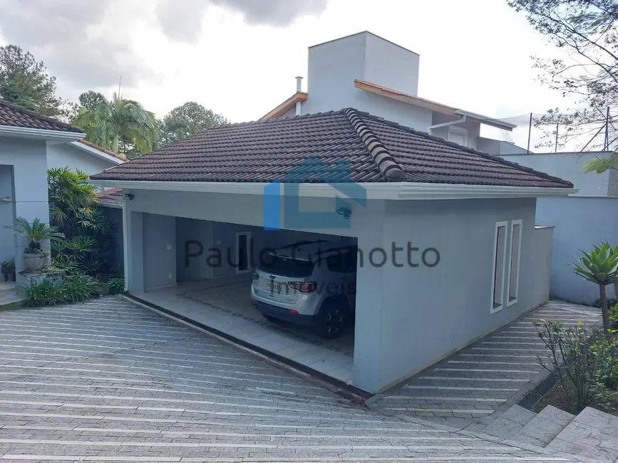 Casa de Condomínio com 3 quartos à venda, 379m2 em Vila Vianna, Cotia - SP - imagem 2 Foto 2 de Casa de Condomínio com 3 quartos à venda, 379m2 em Vila Vianna, Cotia - SP