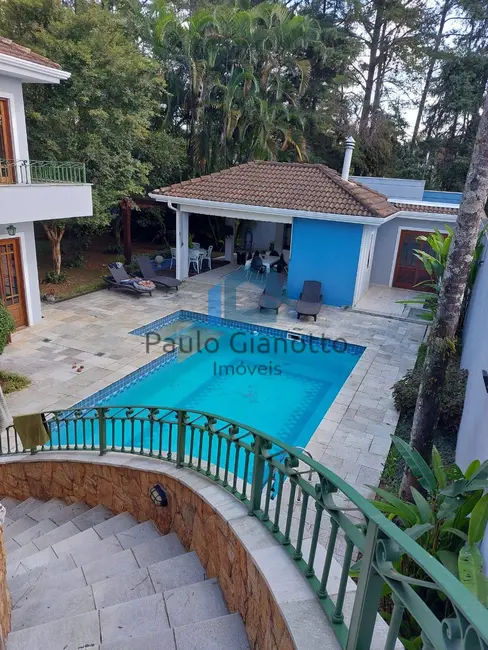 Casa de Condomínio com 3 quartos à venda, 379m2 em Vila Vianna, Cotia - SP - imagem 1 Foto 1 de Casa de Condomínio com 3 quartos à venda, 379m2 em Vila Vianna, Cotia - SP