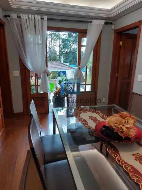 Casa de Condomínio com 3 quartos à venda, 379m2 em Vila Vianna, Cotia - SP - imagem 9 Foto 9 de Casa de Condomínio com 3 quartos à venda, 379m2 em Vila Vianna, Cotia - SP