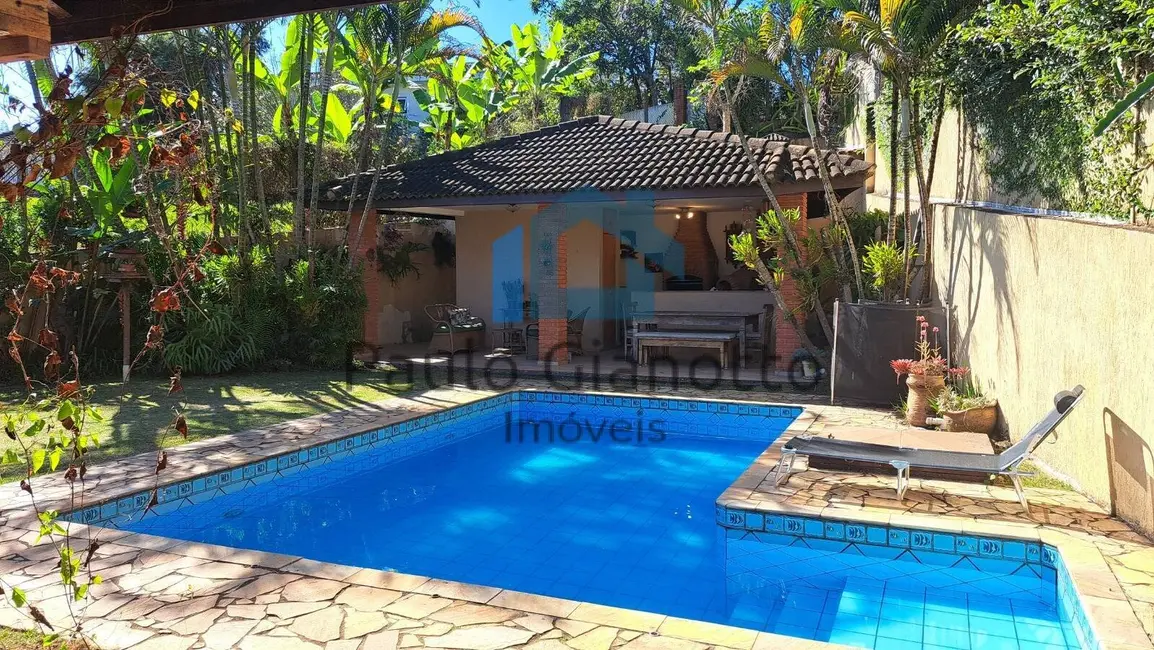 Foto 2 de Casa de Condomínio com 3 quartos à venda, 302m2 em Residencial Euroville, Carapicuiba - SP
