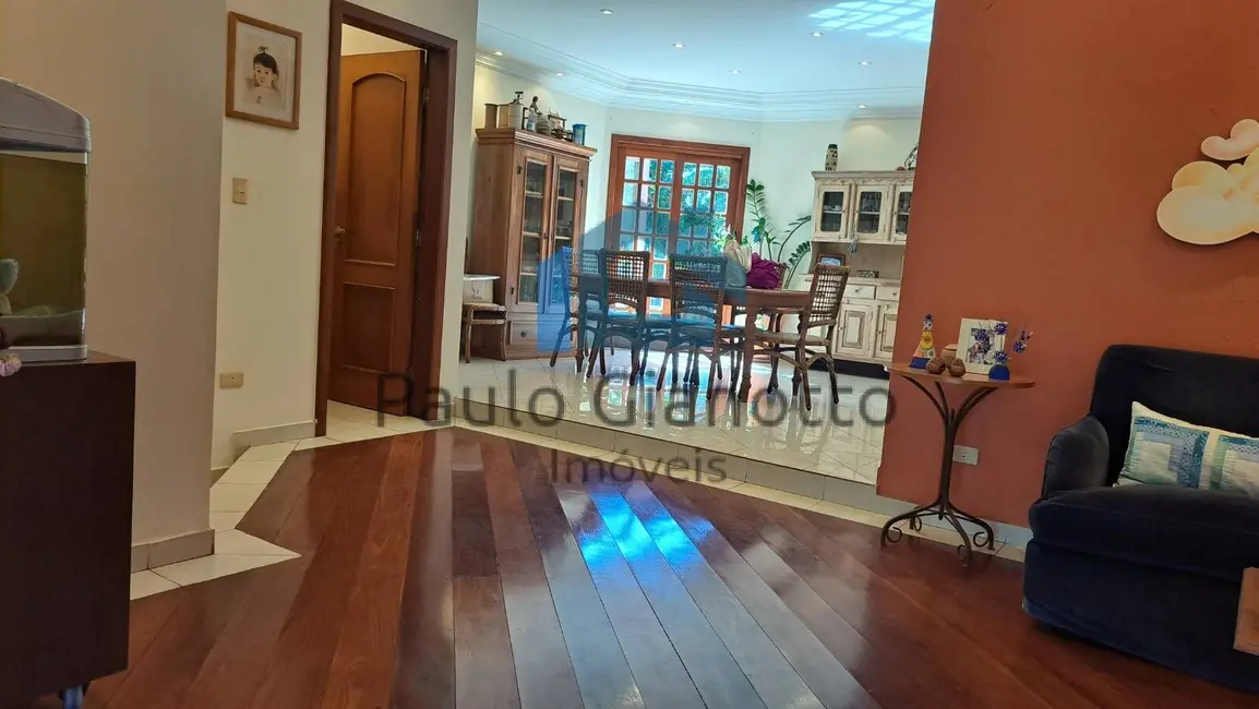 Foto 9 de Casa de Condomínio com 3 quartos à venda, 302m2 em Residencial Euroville, Carapicuiba - SP
