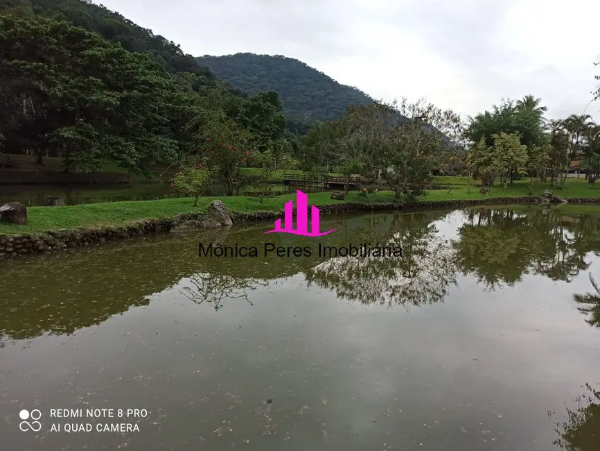 Foto 2 de Terreno / Lote à venda, 315m2 em Ubatuba - SP