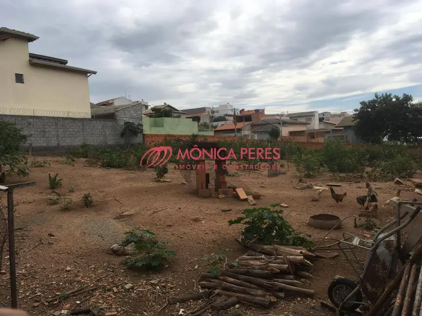 Foto 1 de Terreno / Lote à venda, 200m2 em Itupeva - SP