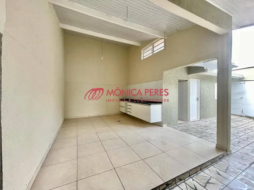 Foto 5 de Casa com 4 quartos à venda, 306m2 em Centro, Ubatuba - SP