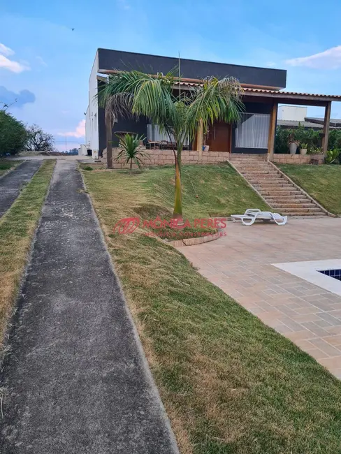 Casa com 3 quartos à venda, 1000m2 em Itupeva - SP - imagem 3 Foto 3 de Casa com 3 quartos à venda, 1000m2 em Itupeva - SP