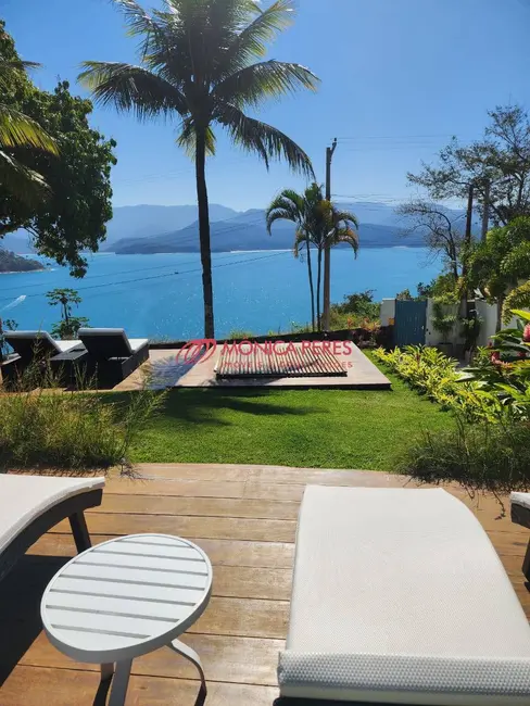 Foto 3 de Casa com 4 quartos à venda, 1609m2 em Ubatuba - SP