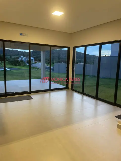 Casa com 3 quartos à venda, 800m2 em Itupeva - SP - imagem 6 Foto 6 de Casa com 3 quartos à venda, 800m2 em Itupeva - SP