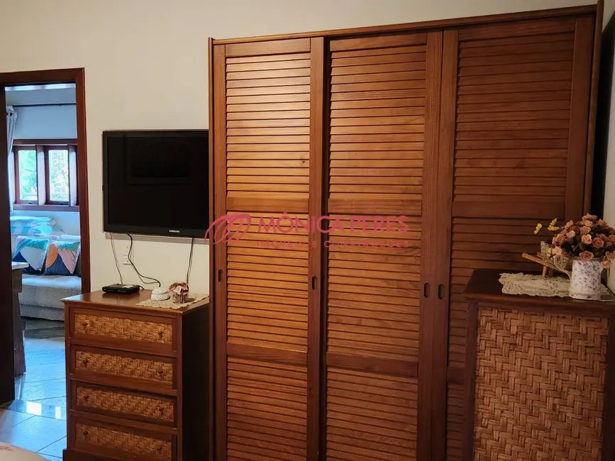 Foto 8 de Casa de Condomínio com 4 quartos à venda, 166m2 em Ubatuba - SP