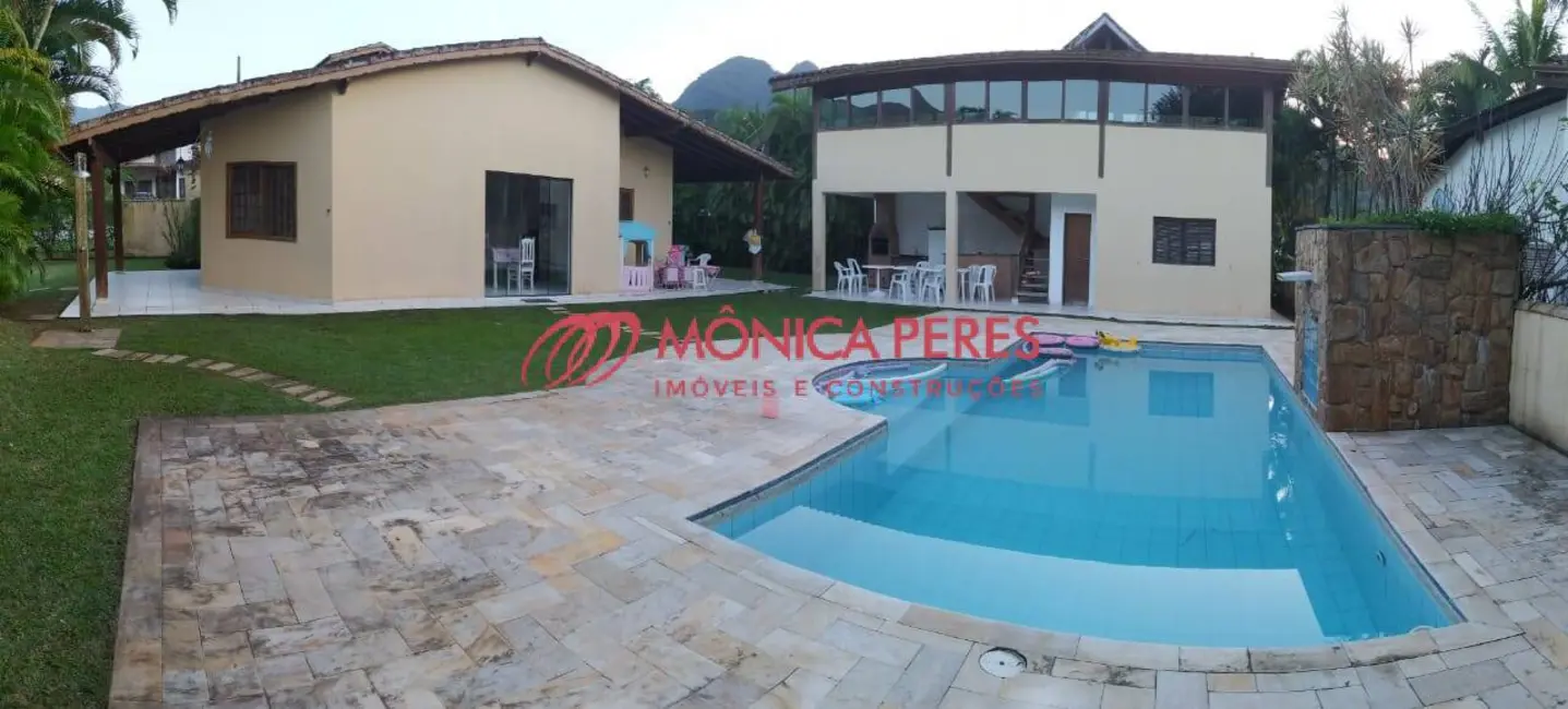 Foto 2 de Casa com 3 quartos à venda em Ubatuba - SP