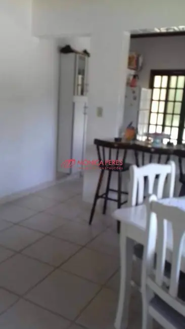 Foto 3 de Casa com 3 quartos à venda em Ubatuba - SP