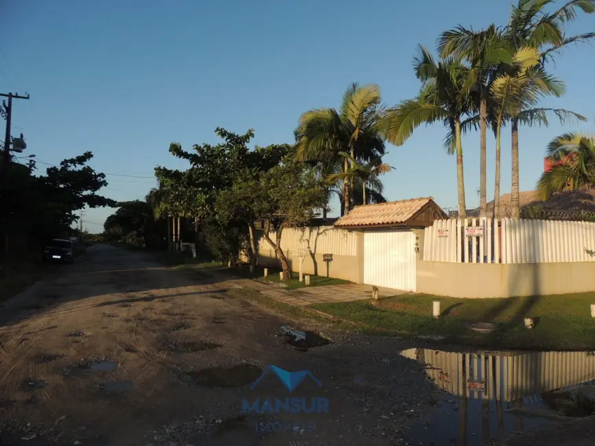 Foto 3 de Casa com 3 quartos à venda, 600m2 em Pontal do Sul, Pontal Do Parana - PR