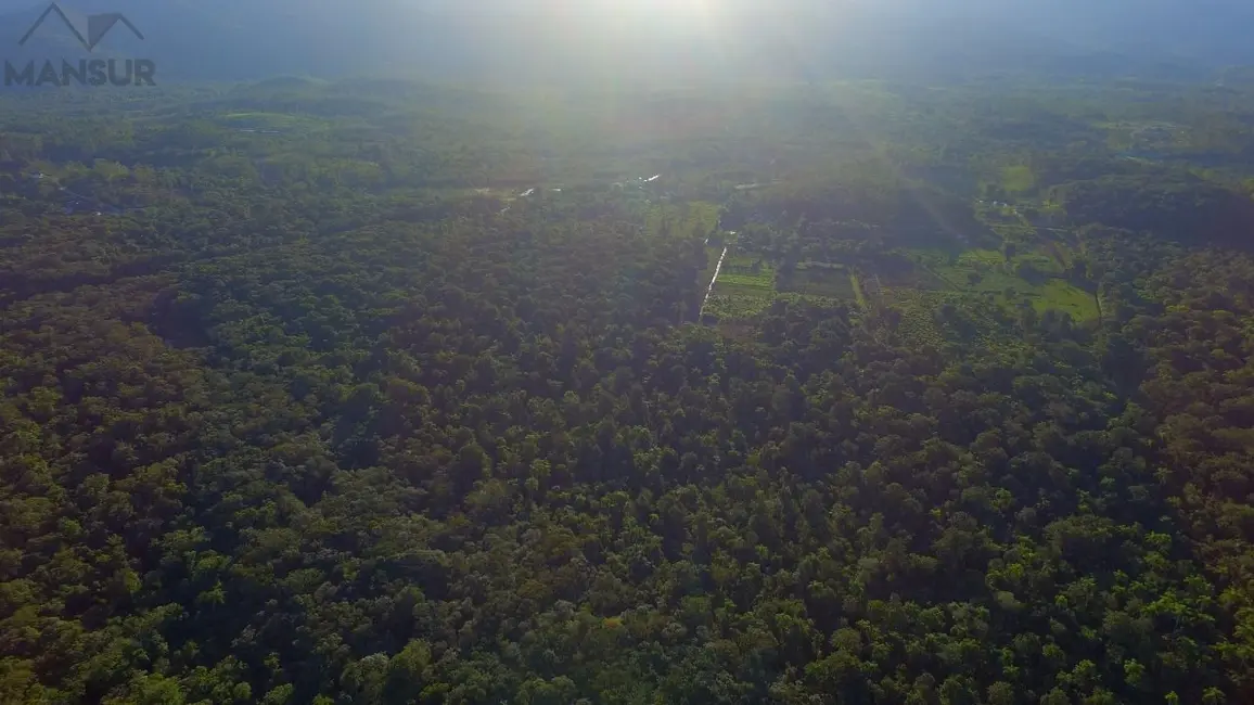 Sala Comercial à venda, 186517m2 em Paranagua - PR - imagem 4 Foto 4 de Sala Comercial à venda, 186517m2 em Paranagua - PR