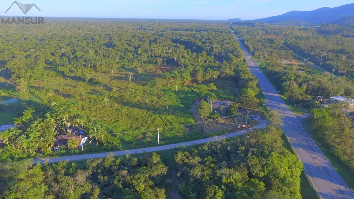 Sala Comercial à venda, 186517m2 em Paranagua - PR - imagem 8 Foto 8 de Sala Comercial à venda, 186517m2 em Paranagua - PR