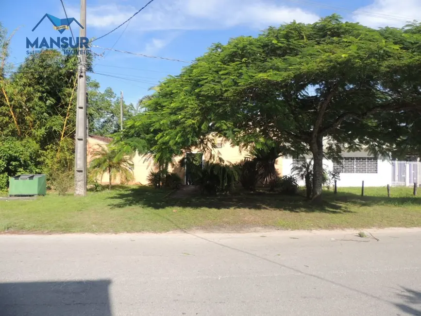 Pousada com 9 quartos à venda, 297m2 em Pontal do Sul, Pontal Do Parana - PR - imagem 2 Foto 2 de Pousada com 9 quartos à venda, 297m2 em Pontal do Sul, Pontal Do Parana - PR