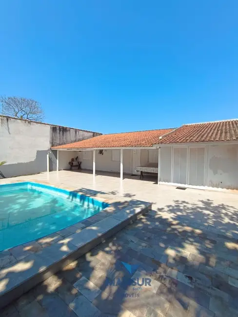 Foto 5 de Casa com 2 quartos à venda, 225m2 em Pontal do Sul, Pontal Do Parana - PR