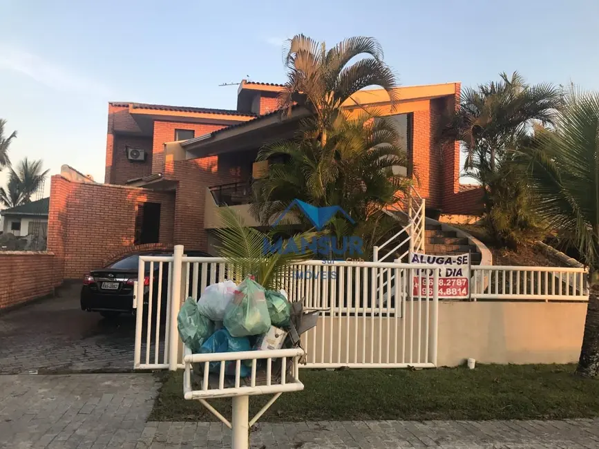 Foto 6 de Casa com 5 quartos à venda, 603m2 em Pontal Do Parana - PR