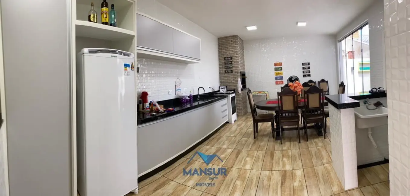 Foto 8 de Casa com 2 quartos à venda, 136m2 em Centro, Matinhos - PR