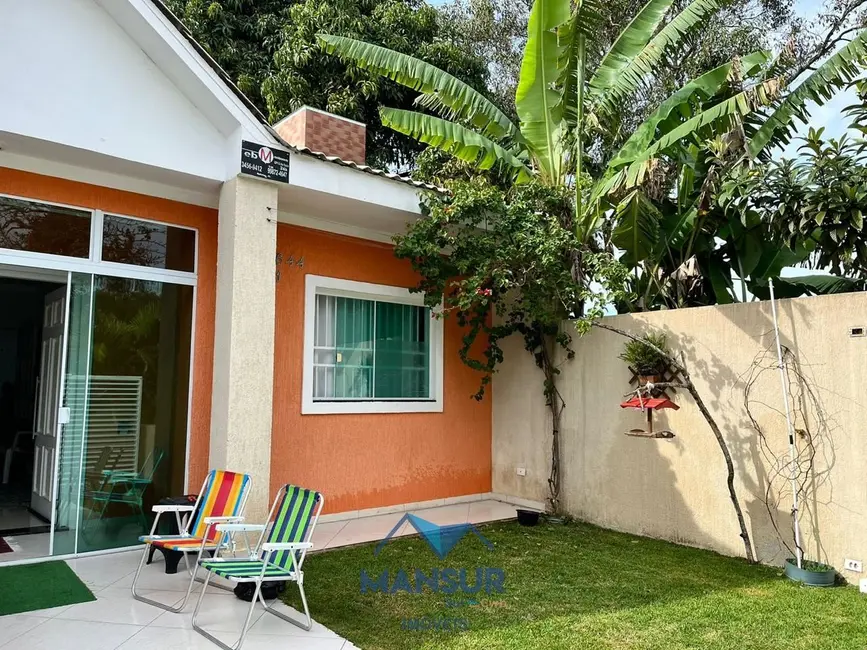 Foto 4 de Casa com 2 quartos à venda, 136m2 em Centro, Matinhos - PR