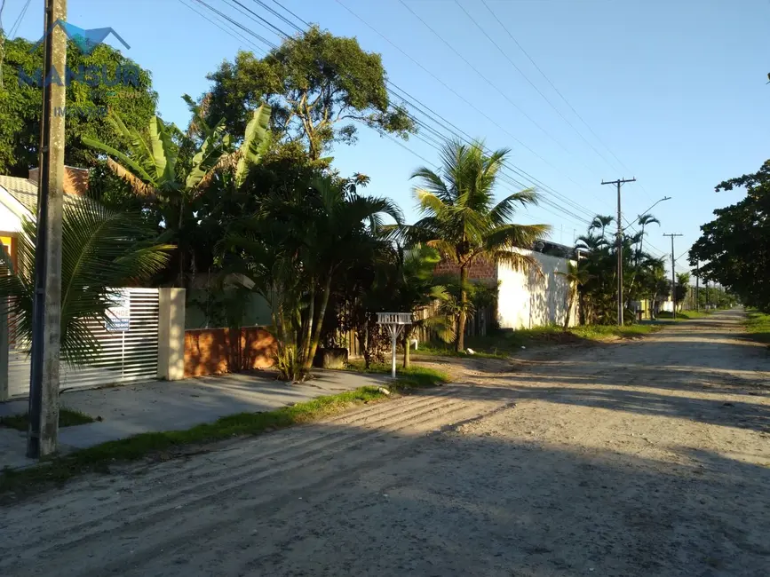Foto 2 de Casa com 2 quartos à venda, 136m2 em Centro, Matinhos - PR