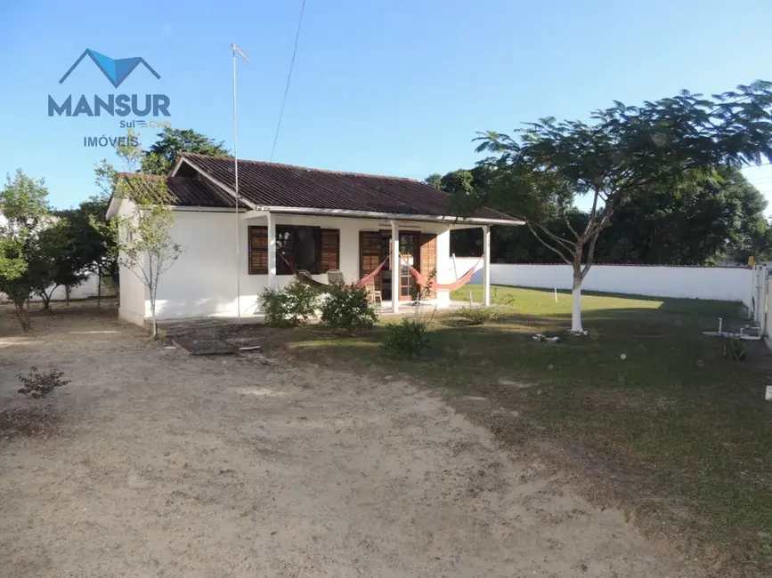 Foto 1 de Casa com 2 quartos à venda, 617m2 em Pontal do Sul, Pontal Do Parana - PR