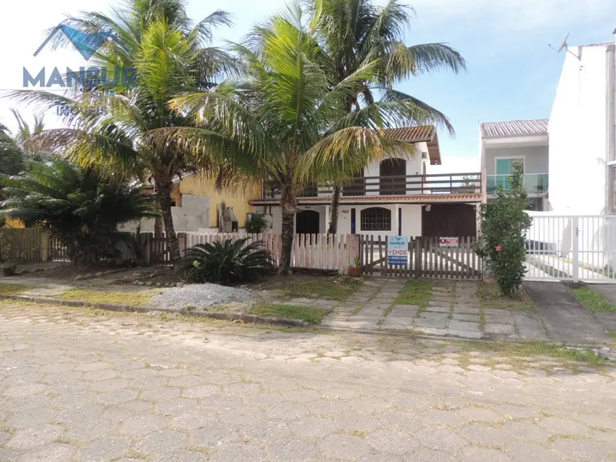 Foto 2 de Sobrado com 4 quartos à venda, 300m2 em Pontal Do Parana - PR