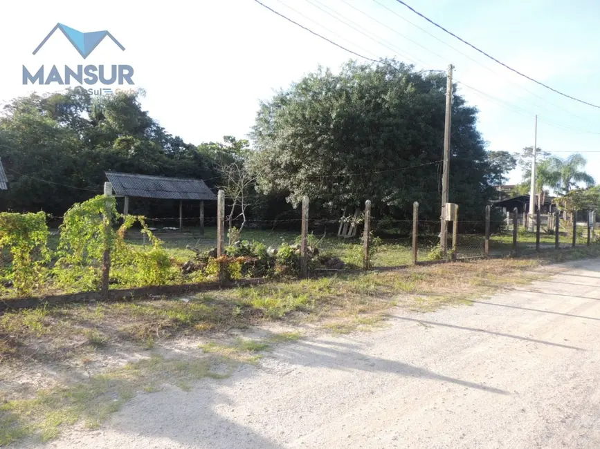 Foto 1 de Terreno / Lote à venda, 779m2 em Pontal do Sul, Pontal Do Parana - PR