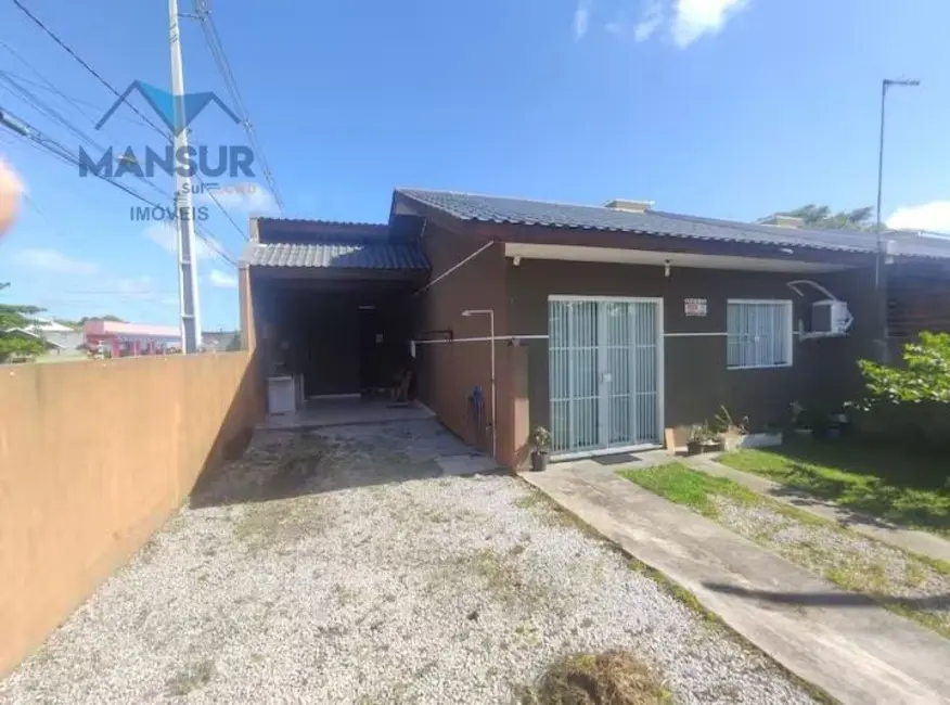 Foto 1 de Casa com 2 quartos à venda, 118m2 em Pontal do Sul, Pontal Do Parana - PR