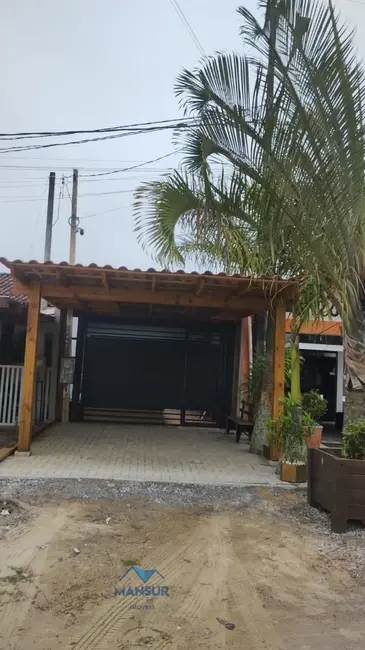 Foto 2 de Casa com 2 quartos à venda, 77m2 em Pontal do Sul, Pontal Do Parana - PR
