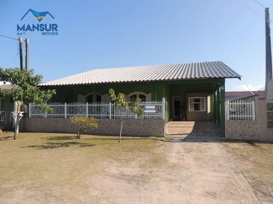 Casa com 3 quartos à venda, 455m2 em Pontal do Sul, Pontal Do Parana - PR - imagem 2 Foto 2 de Casa com 3 quartos à venda, 455m2 em Pontal do Sul, Pontal Do Parana - PR