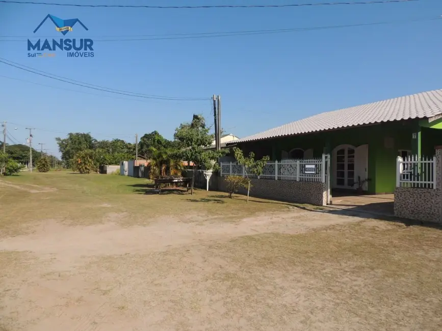 Casa com 3 quartos à venda, 455m2 em Pontal do Sul, Pontal Do Parana - PR - imagem 3 Foto 3 de Casa com 3 quartos à venda, 455m2 em Pontal do Sul, Pontal Do Parana - PR