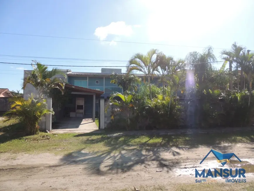Sobrado com 4 quartos à venda, 330m2 em Pontal Do Parana - PR - imagem 2 Foto 2 de Sobrado com 4 quartos à venda, 330m2 em Pontal Do Parana - PR
