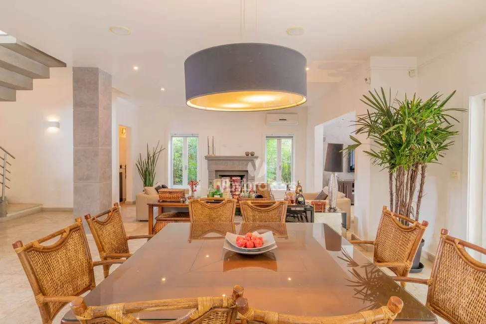 Foto 5 de Casa de Condomínio com 4 quartos à venda, 1511m2 em Helvétia Country, Indaiatuba - SP