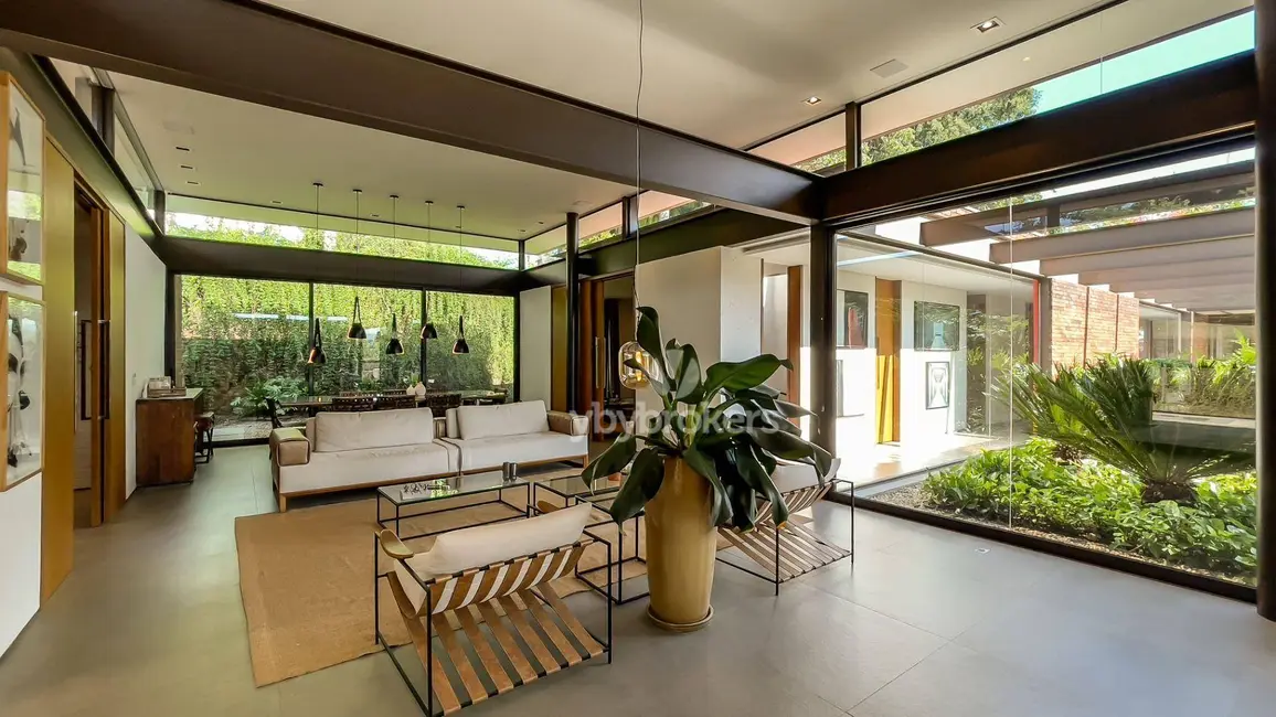 Casa de Condomínio com 5 quartos à venda, 1920m2 em Itu - SP - imagem 3 Foto 3 de Casa de Condomínio com 5 quartos à venda, 1920m2 em Itu - SP