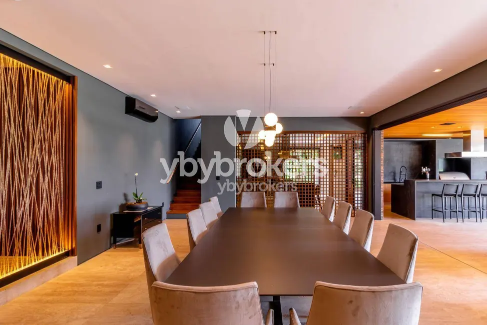 Casa de Condomínio com 6 quartos à venda, 2050m2 em Itu - SP - imagem 3 Foto 3 de Casa de Condomínio com 6 quartos à venda, 2050m2 em Itu - SP