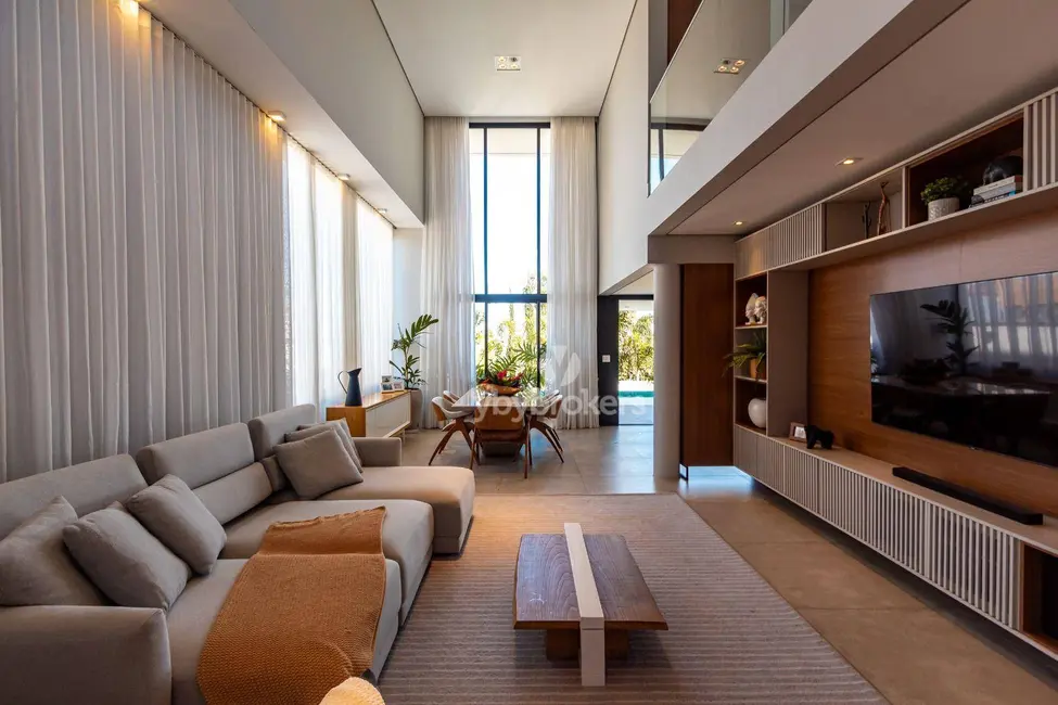 Foto 4 de Casa de Condomínio com 4 quartos à venda, 420m2 em Jardim Vila Paradiso, Indaiatuba - SP