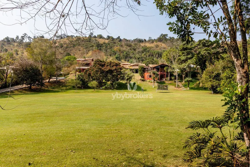 Foto 1 de Sítio / Rancho com 9 quartos à venda, 42600m2 em Jardim Colônia, Jacarei - SP