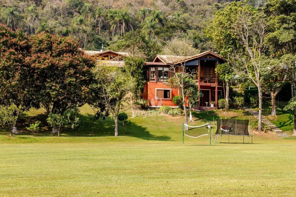 Foto 3 de Sítio / Rancho com 9 quartos à venda, 42600m2 em Jardim Colônia, Jacarei - SP