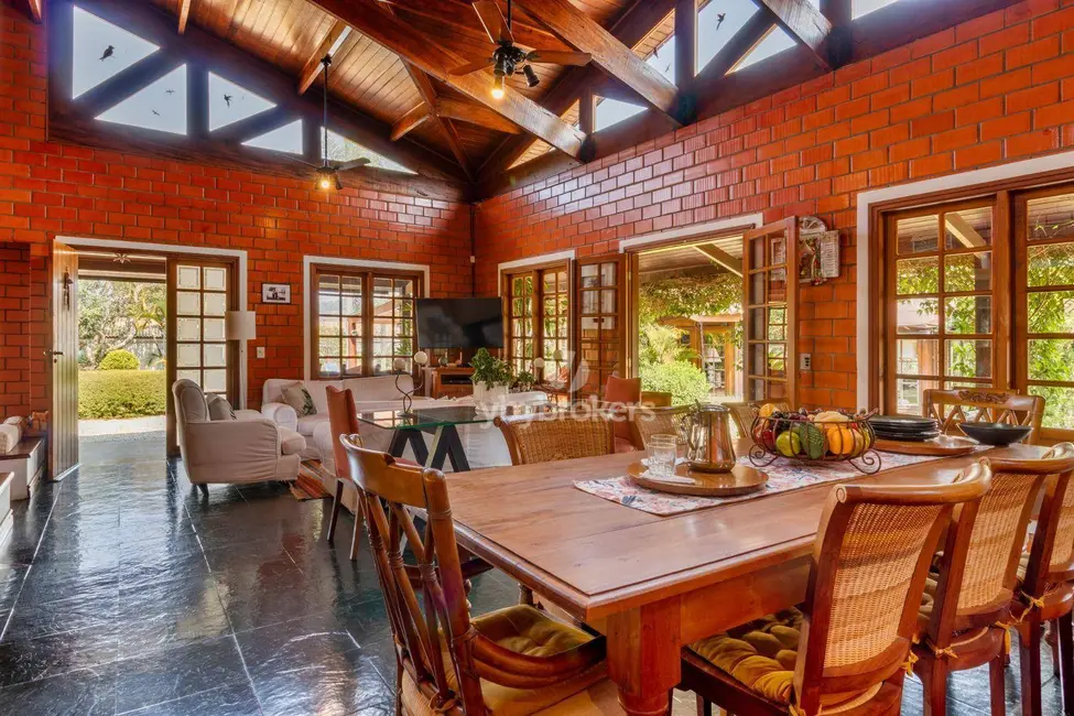 Foto 5 de Sítio / Rancho com 9 quartos à venda, 42600m2 em Jardim Colônia, Jacarei - SP